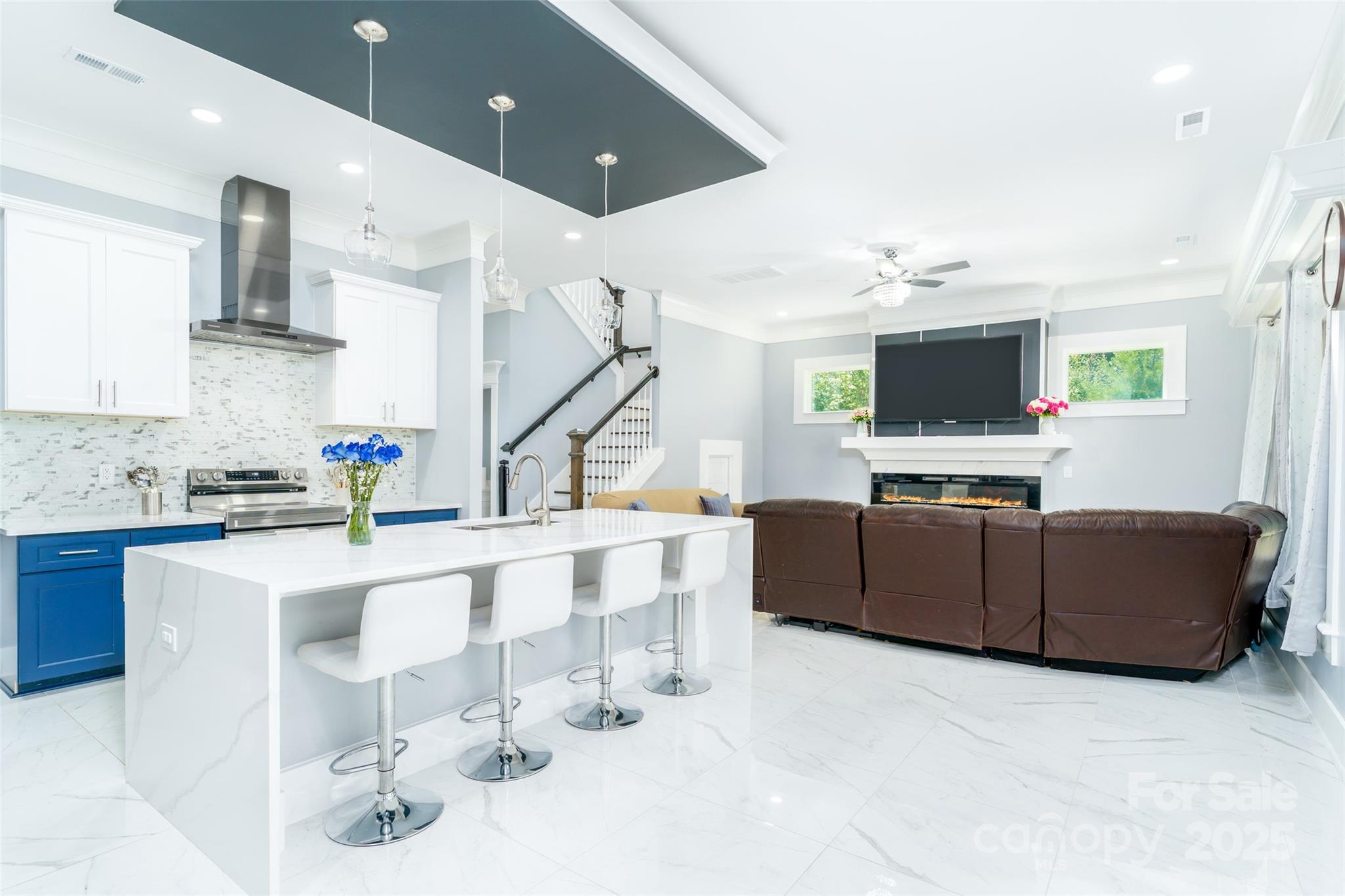 4218 Enoch Drive
