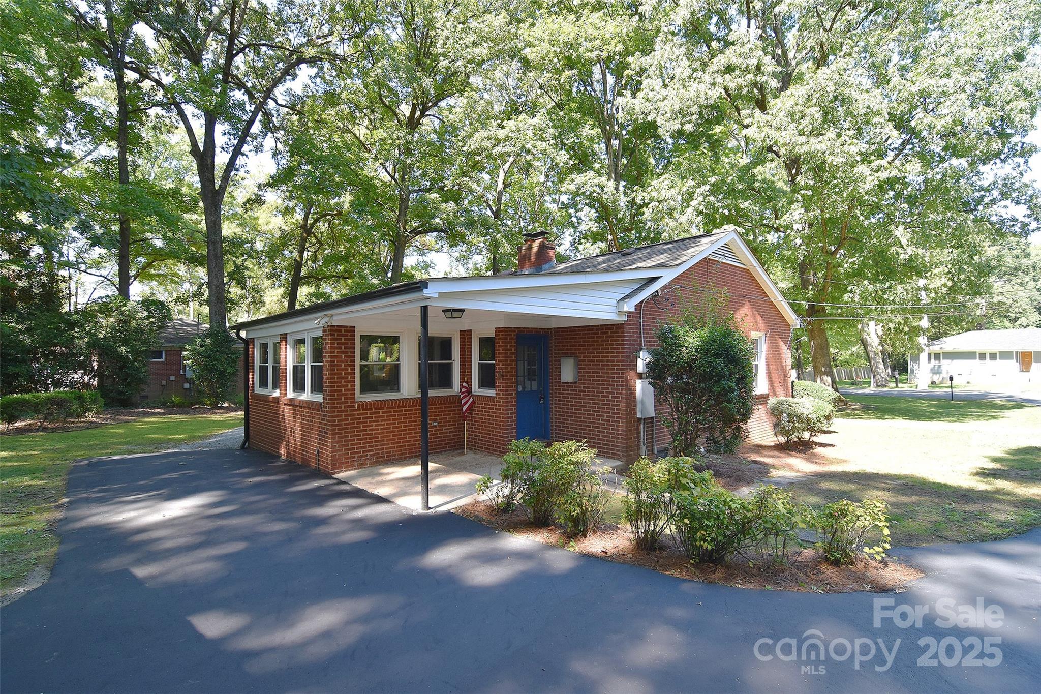 5312 Princess Street