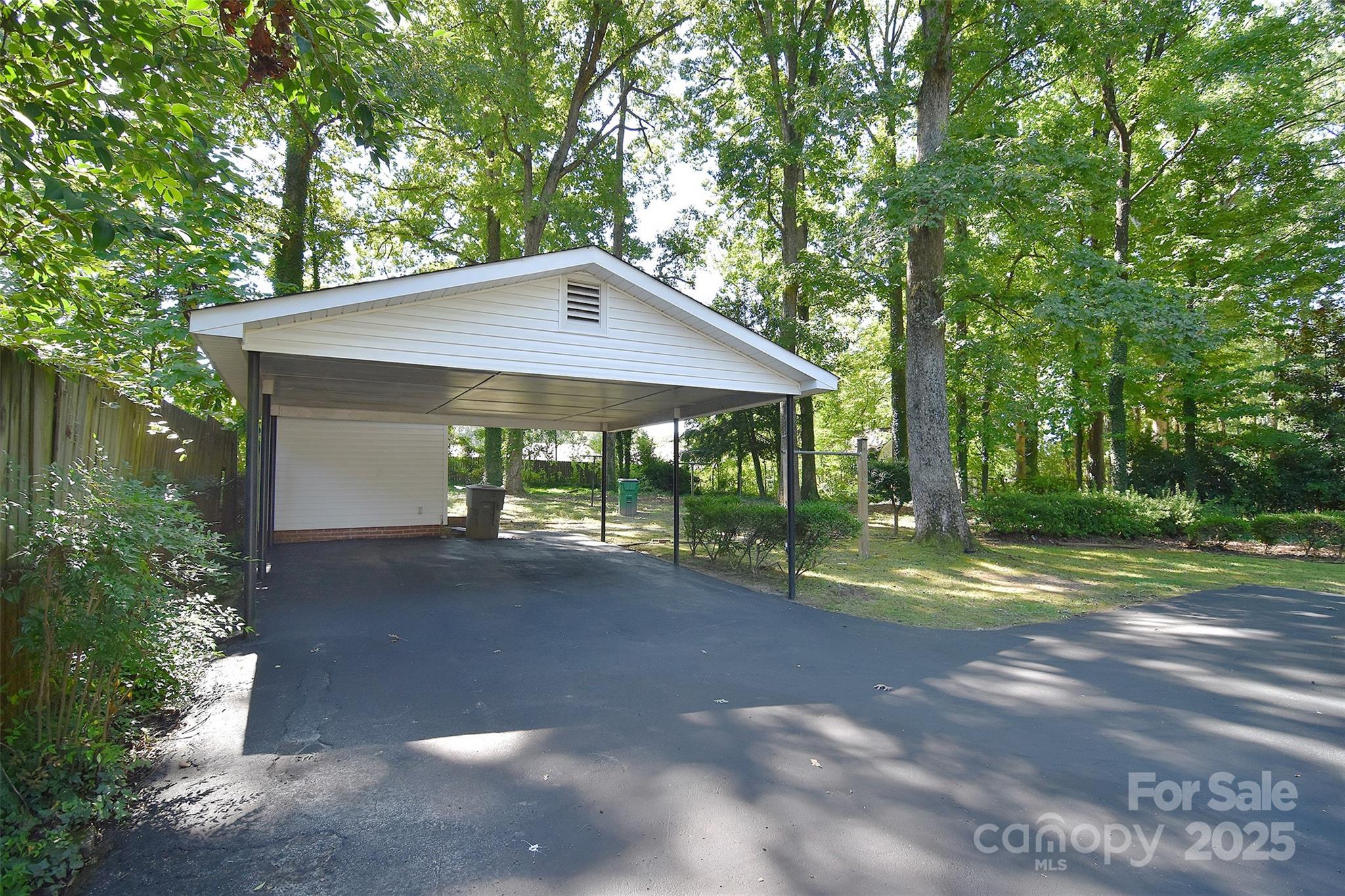 5312 Princess Street