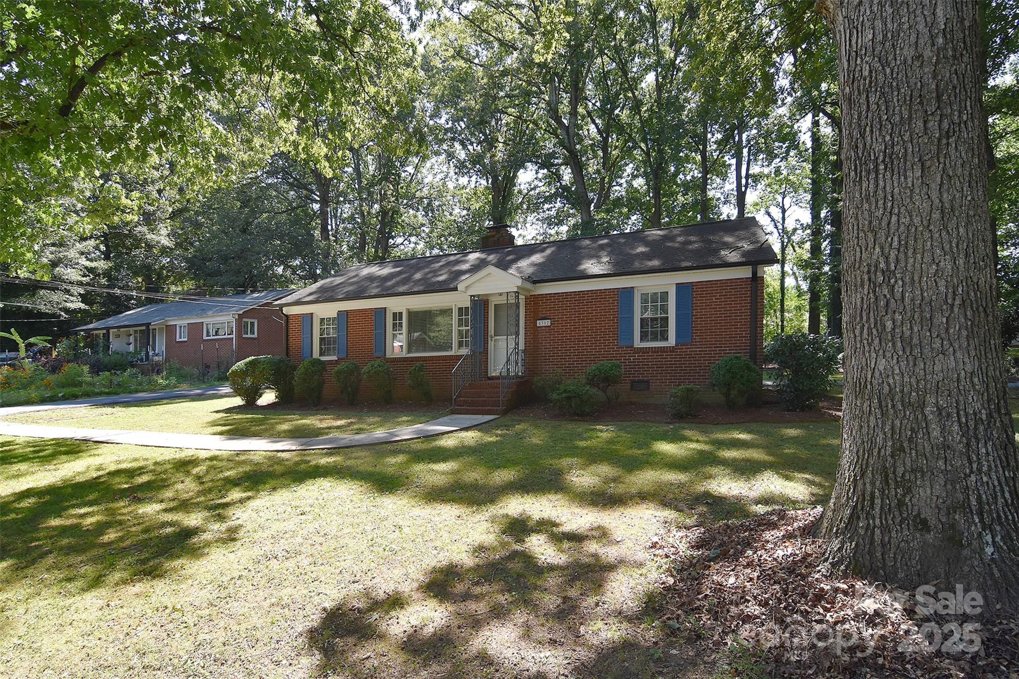 5312 Princess Street