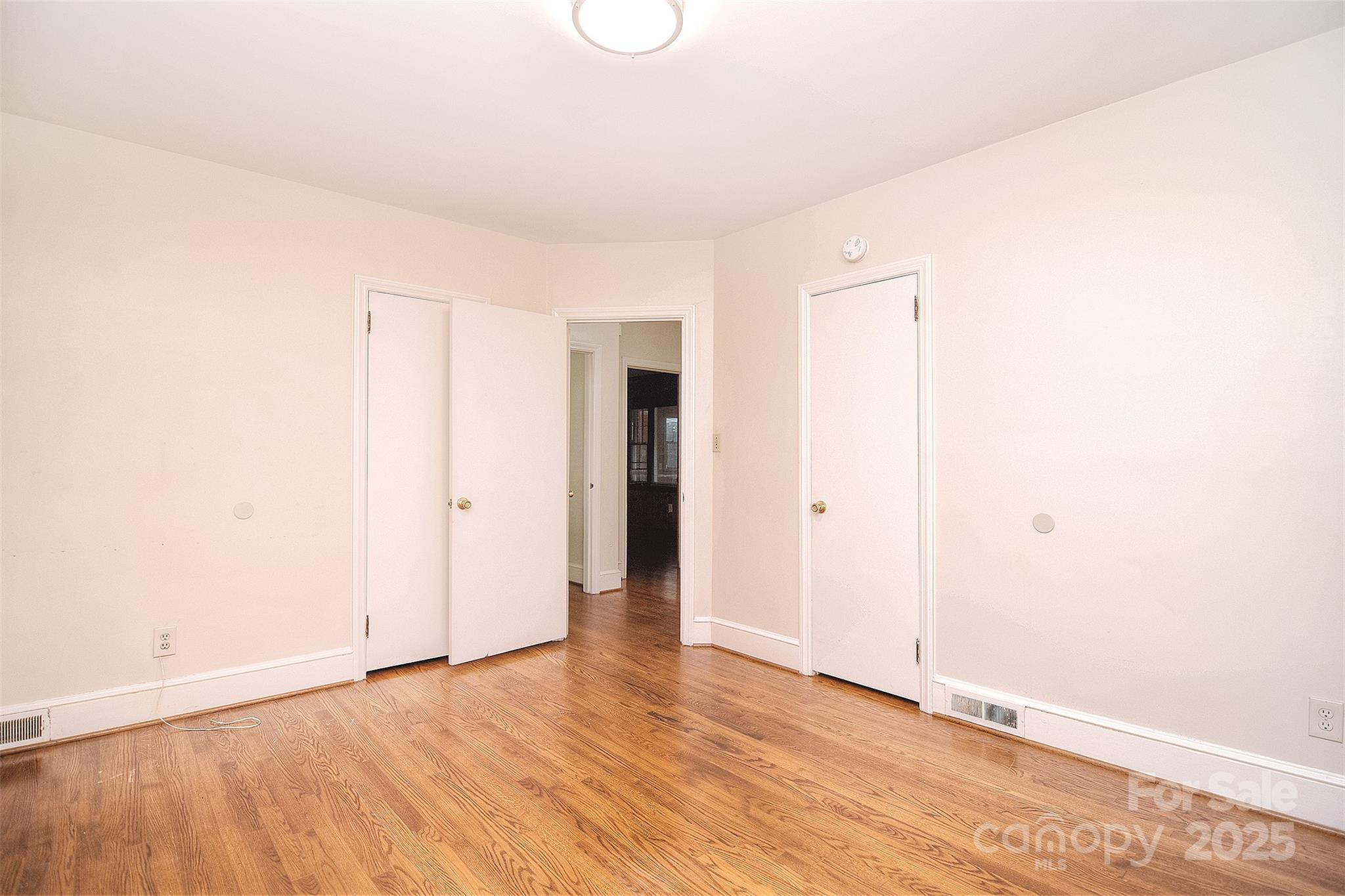 5312 Princess Street