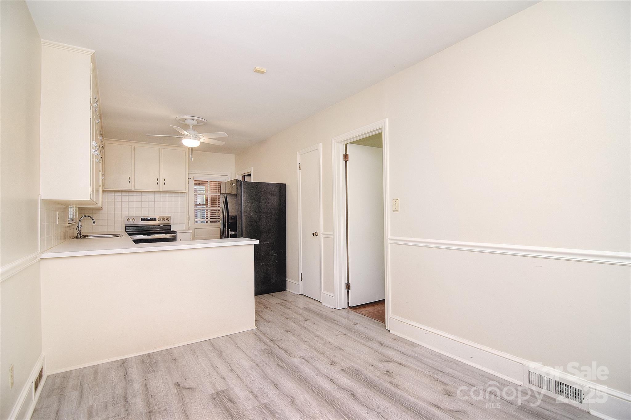 5312 Princess Street