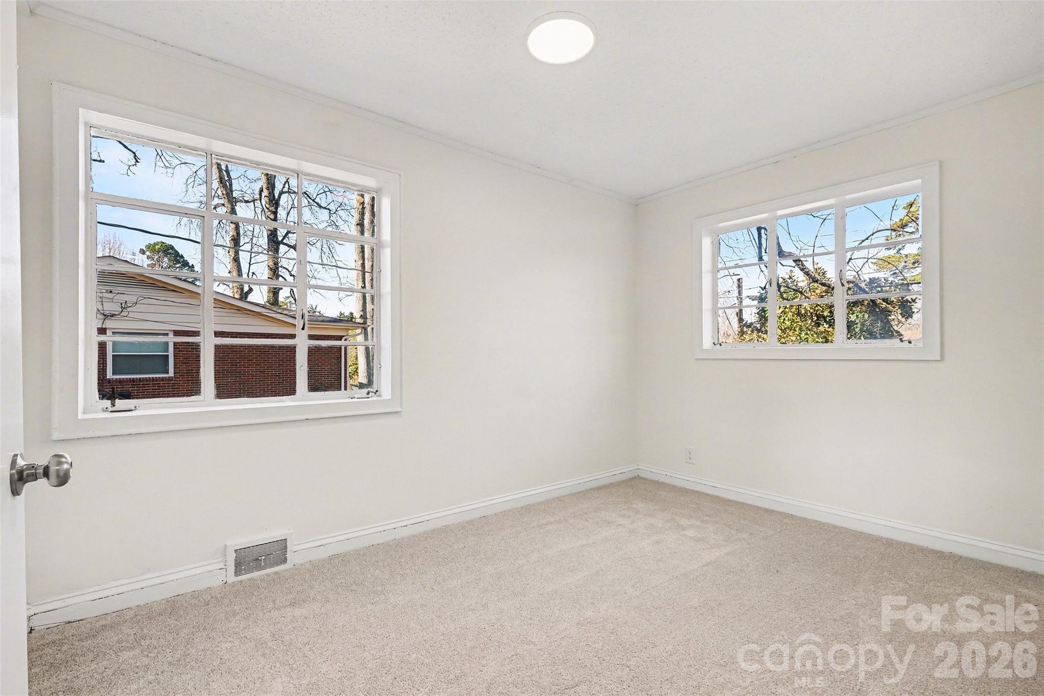 1407 Sherwood Drive