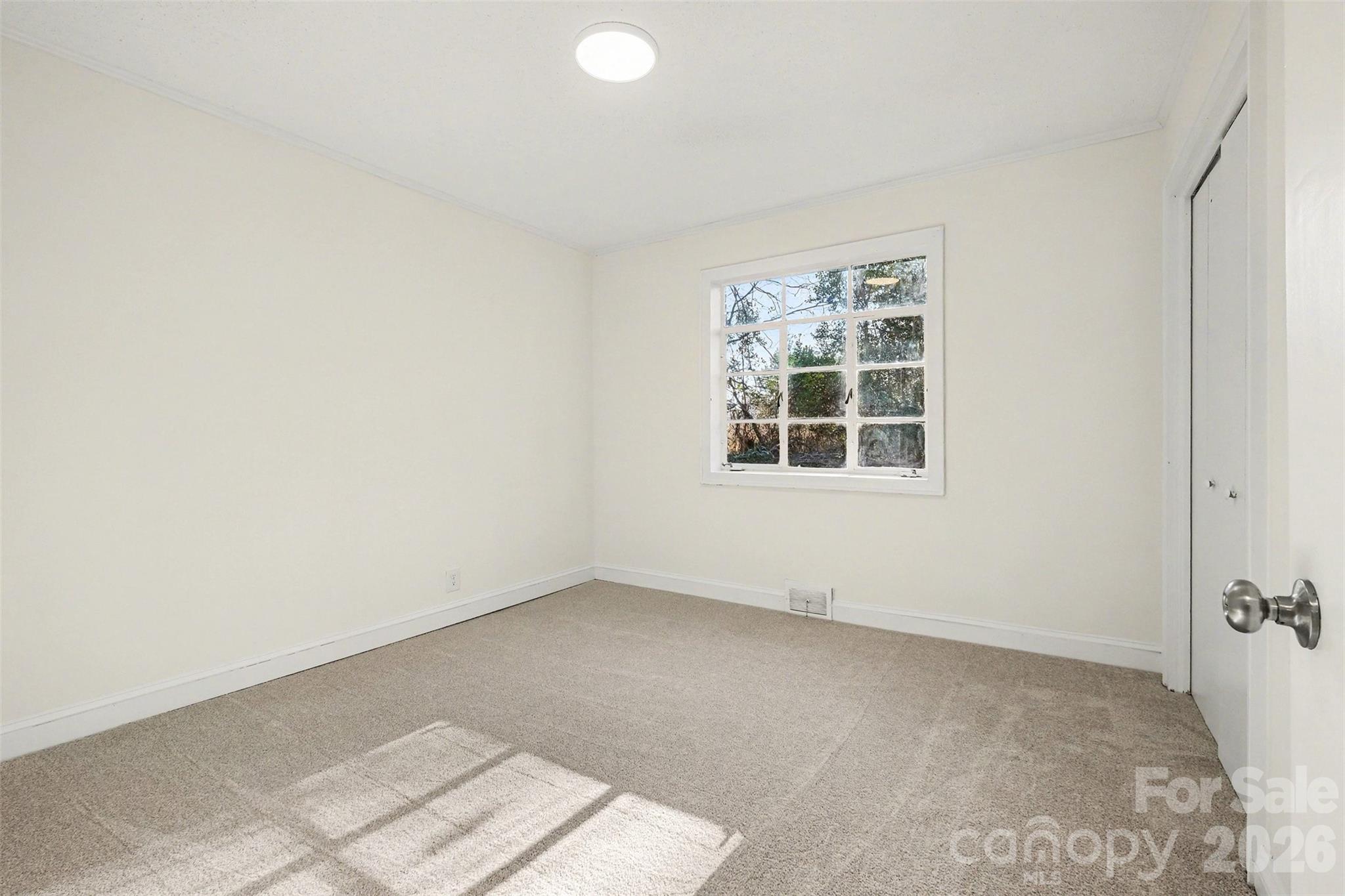 1407 Sherwood Drive