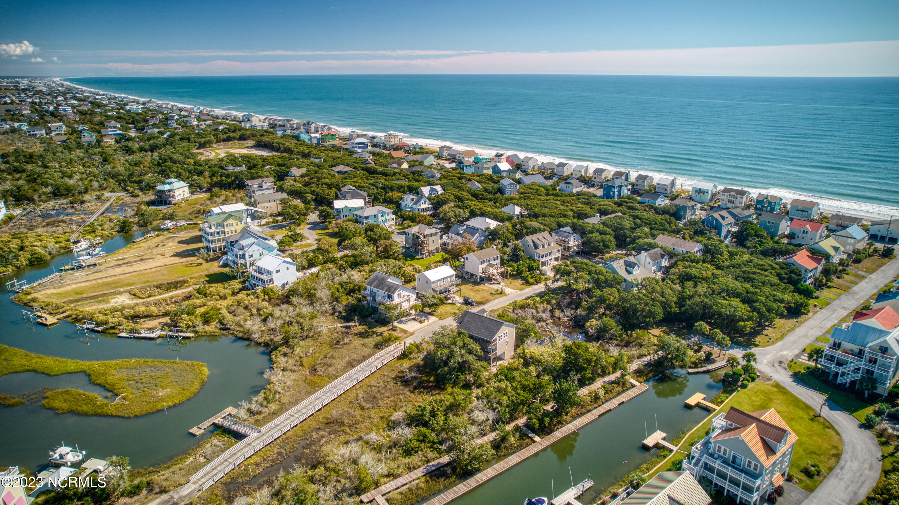 10 Maritime Dr Drive