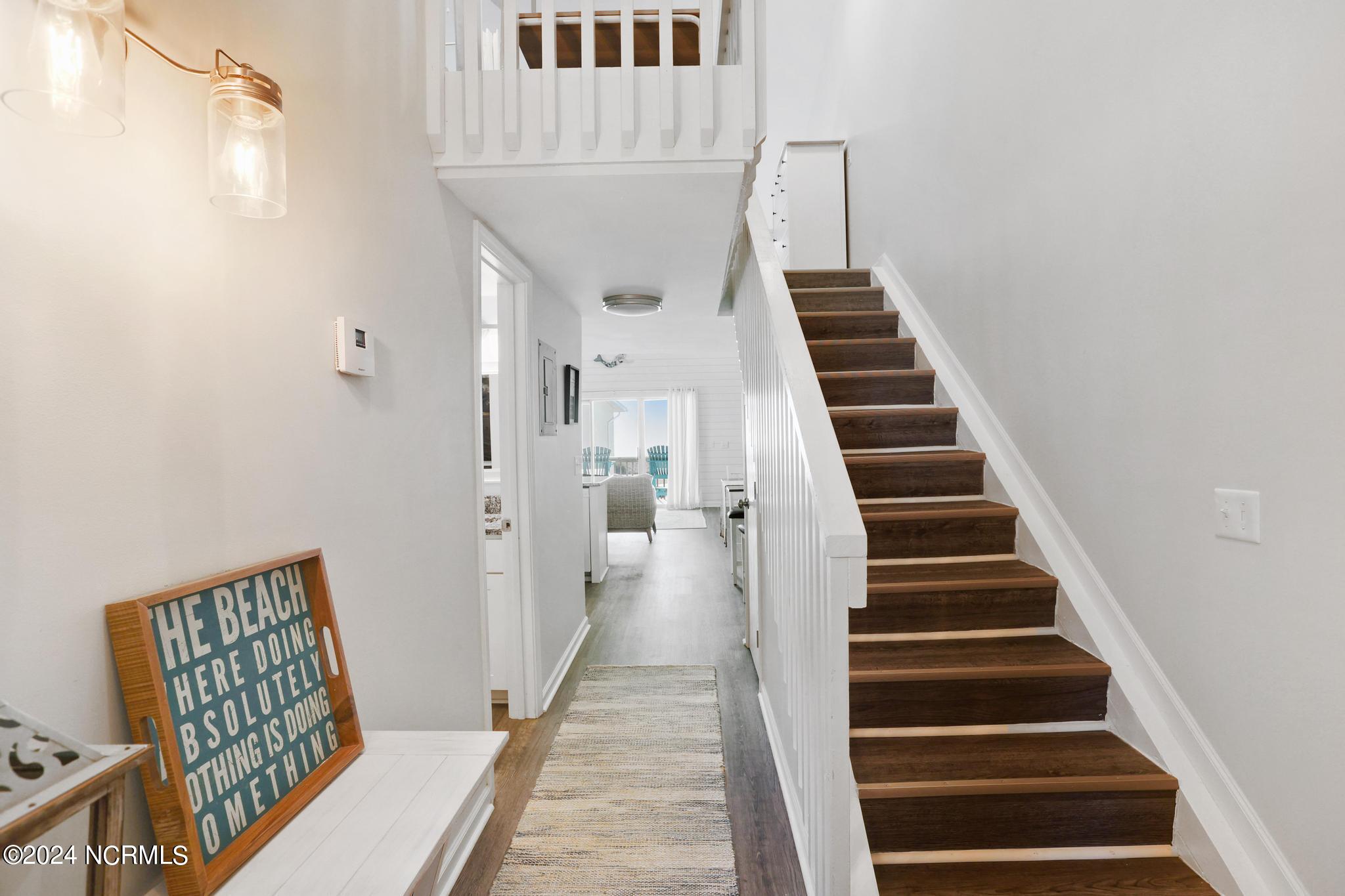 918 N New River Drive, 538