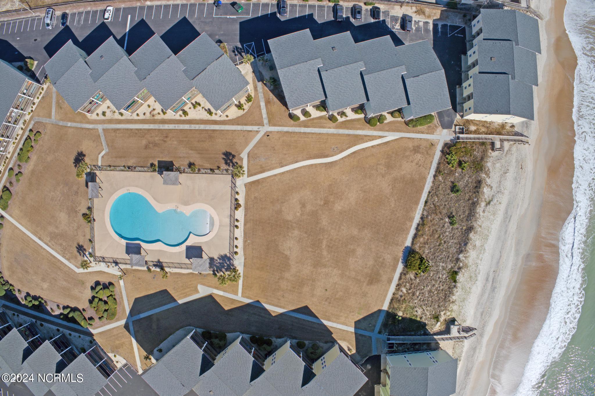 918 N New River Drive, 538