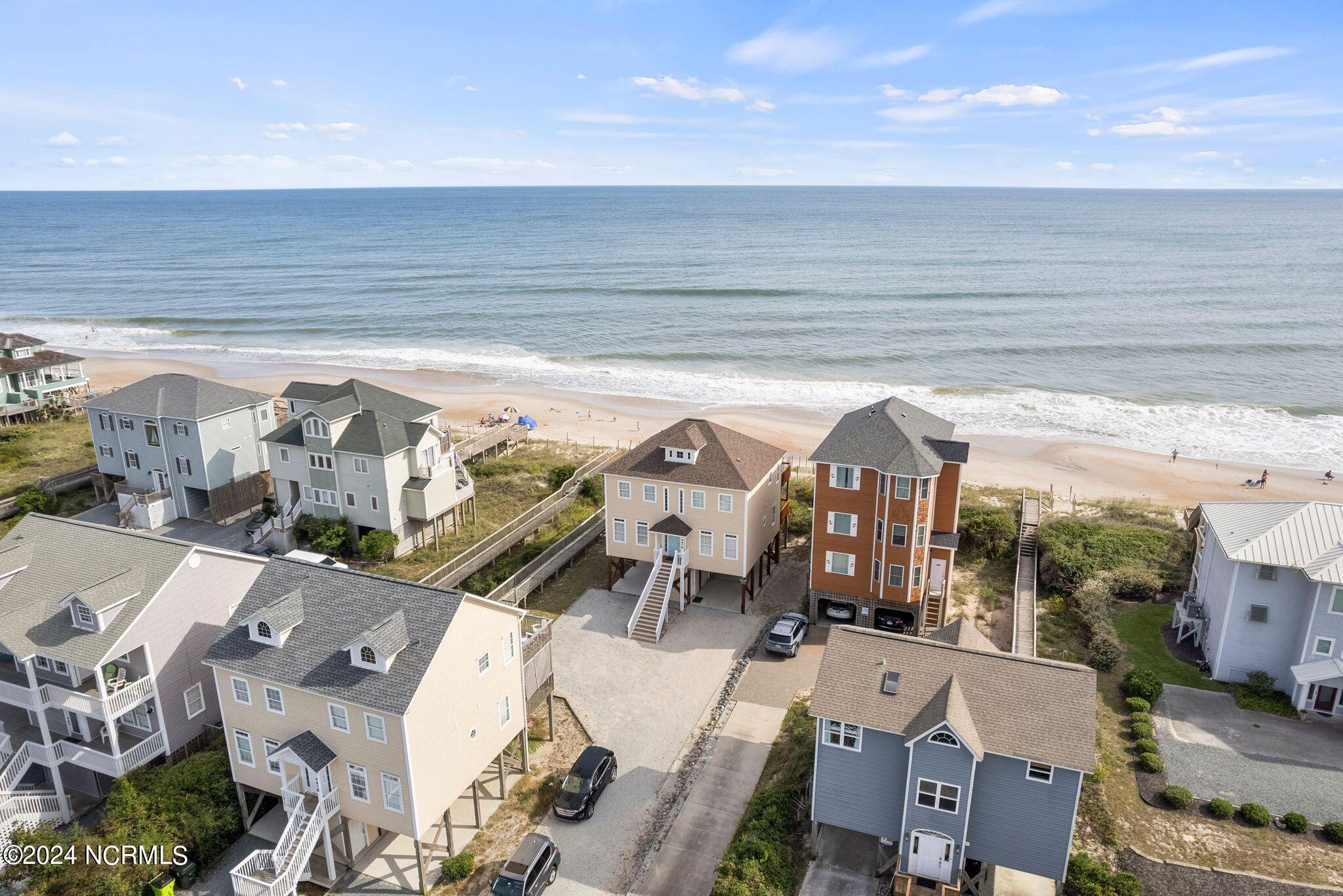 4476 Island Drive