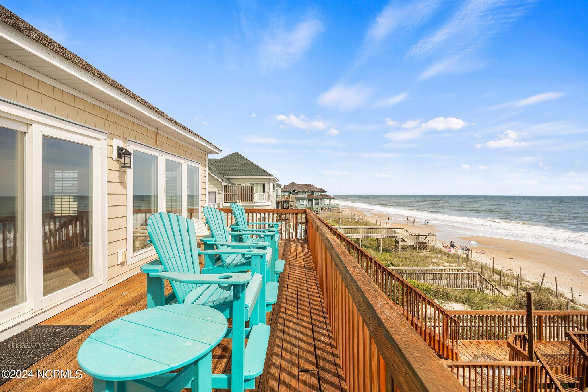4476 Island Drive