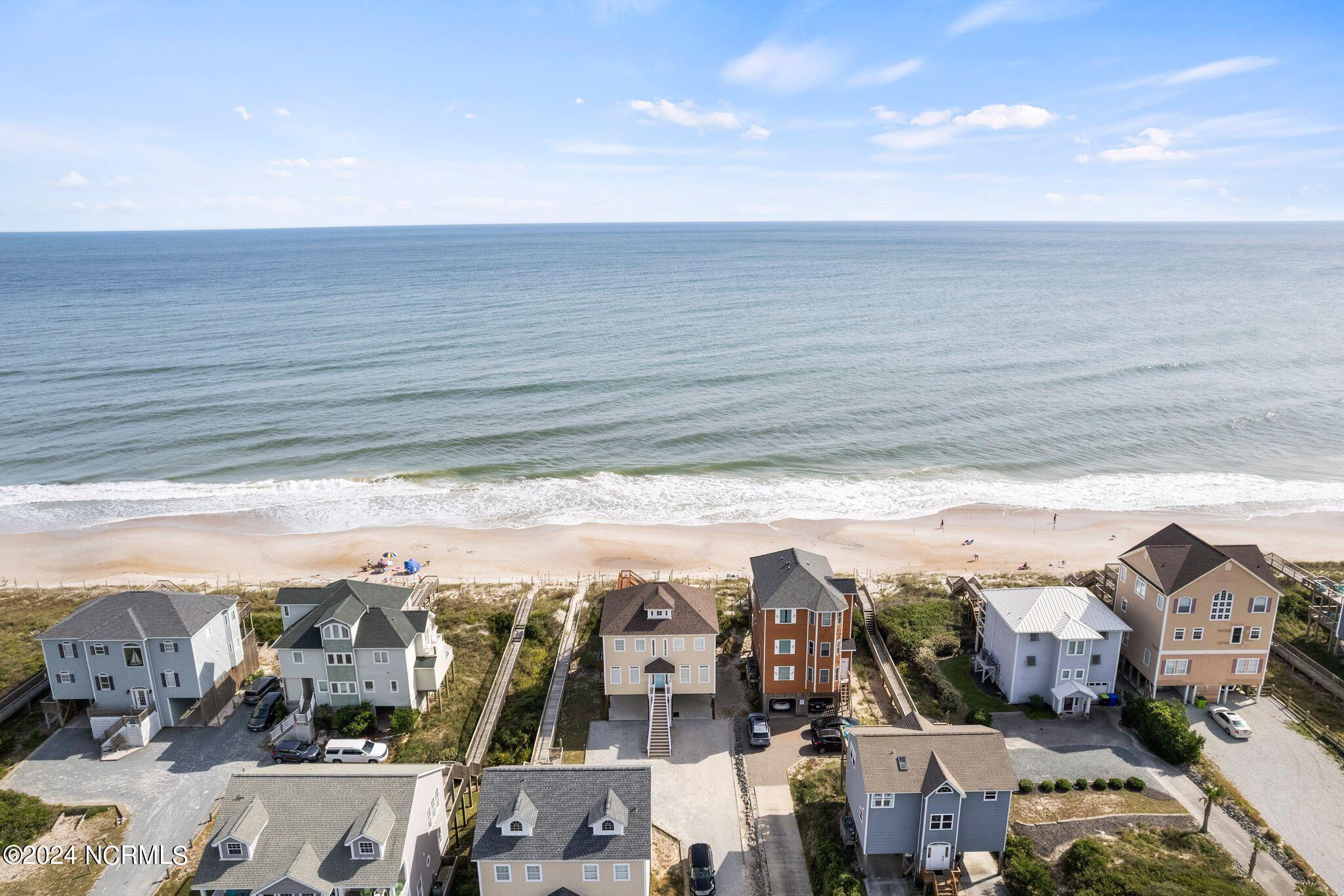 4476 Island Drive