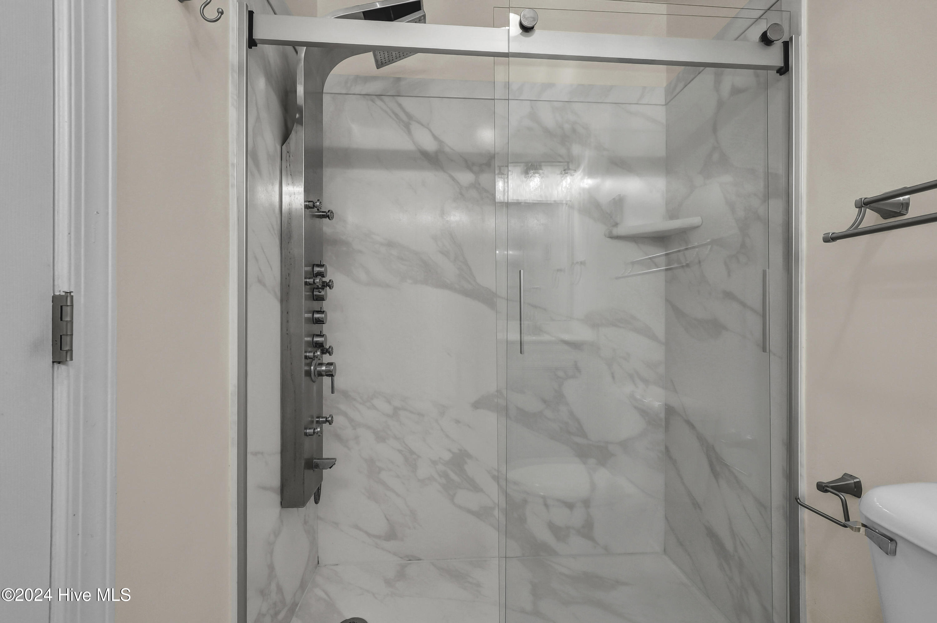 1134 S Shore Drive, A