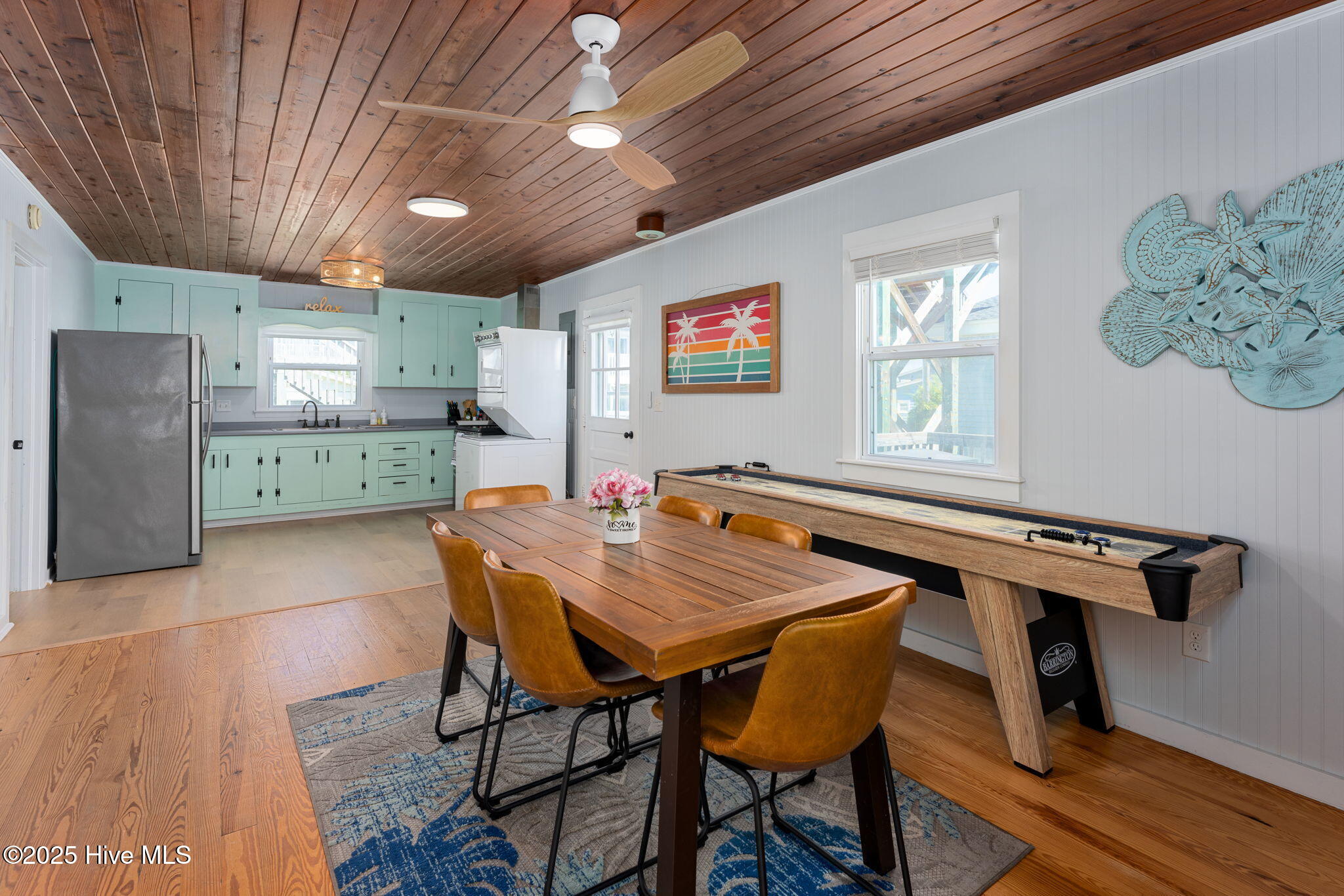 605 N Shore Drive