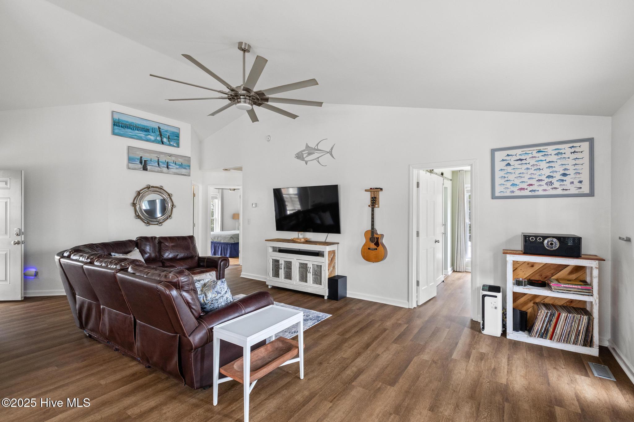 100 Barnacle Circle