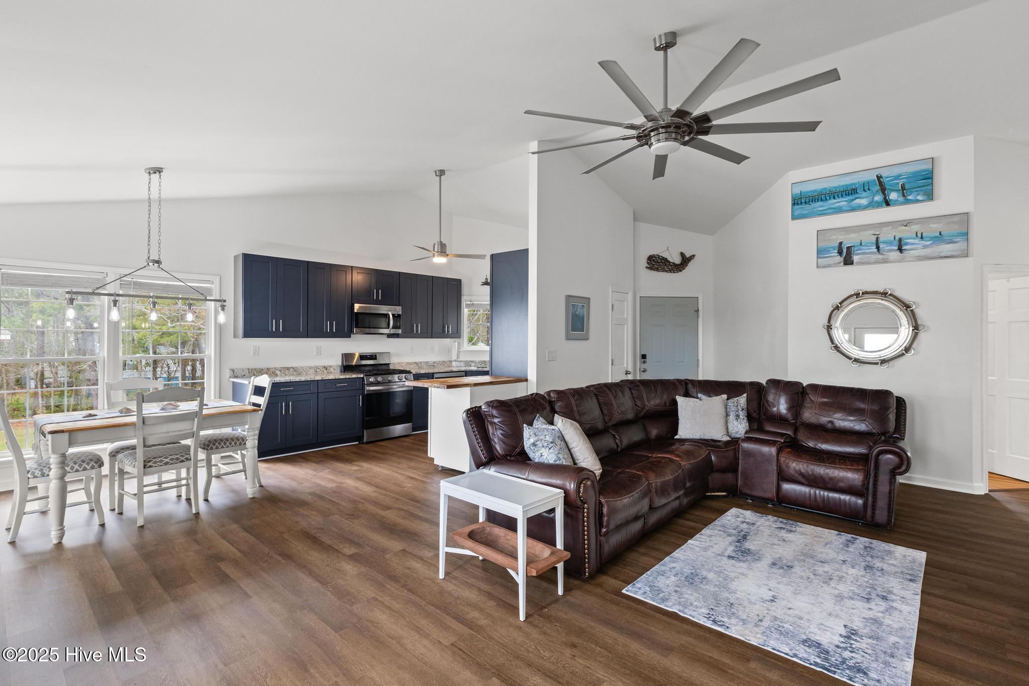 100 Barnacle Circle