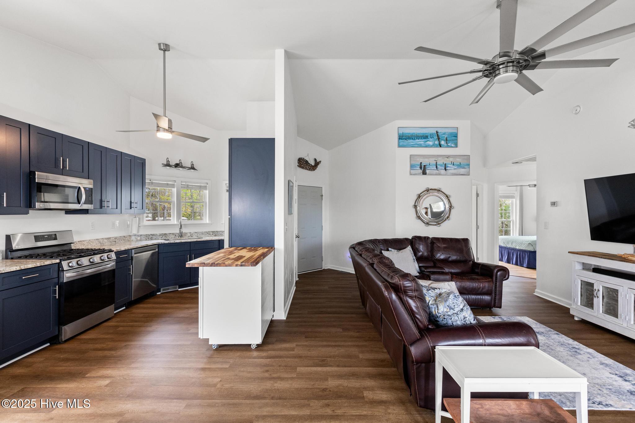 100 Barnacle Circle