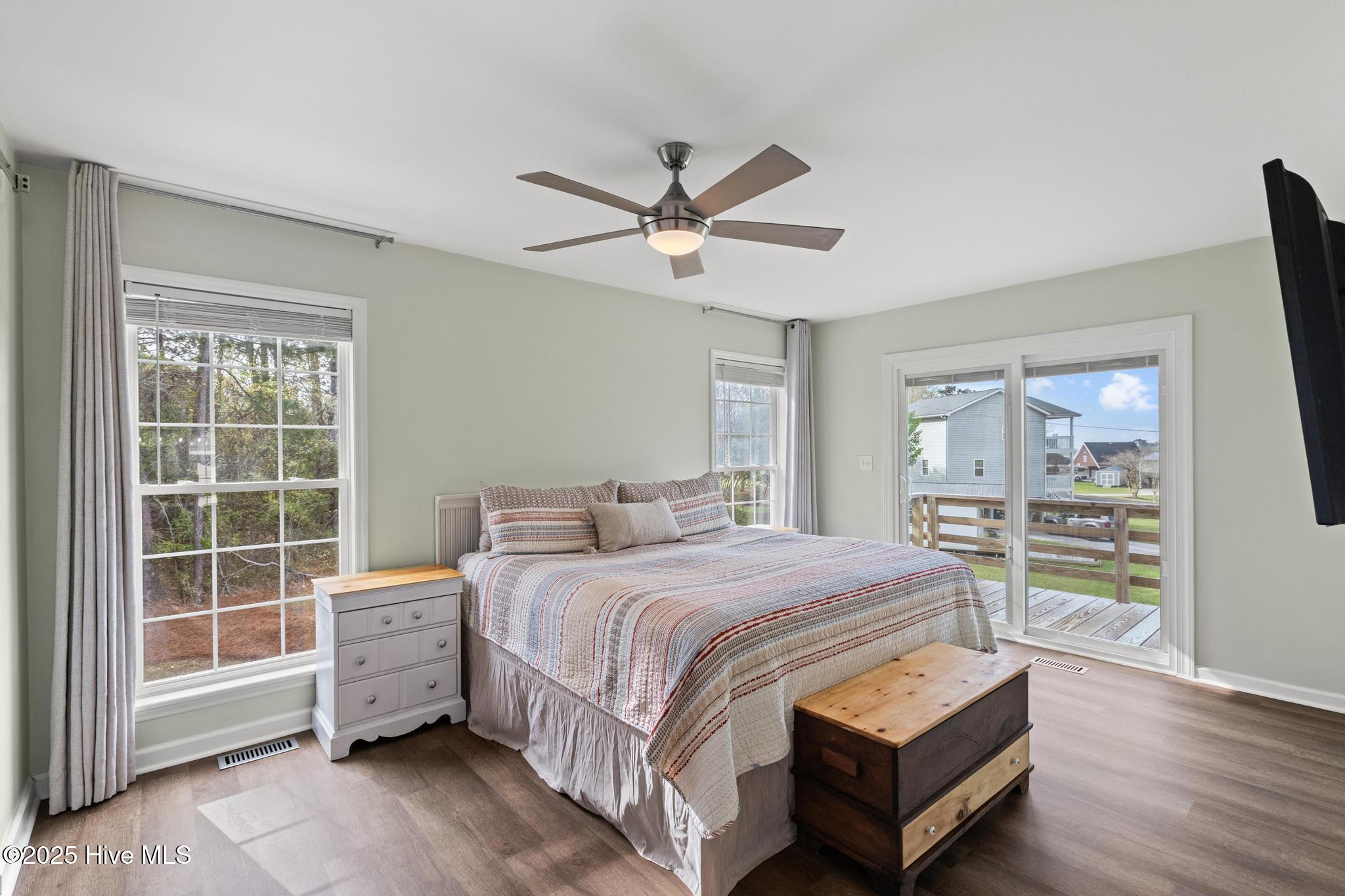100 Barnacle Circle