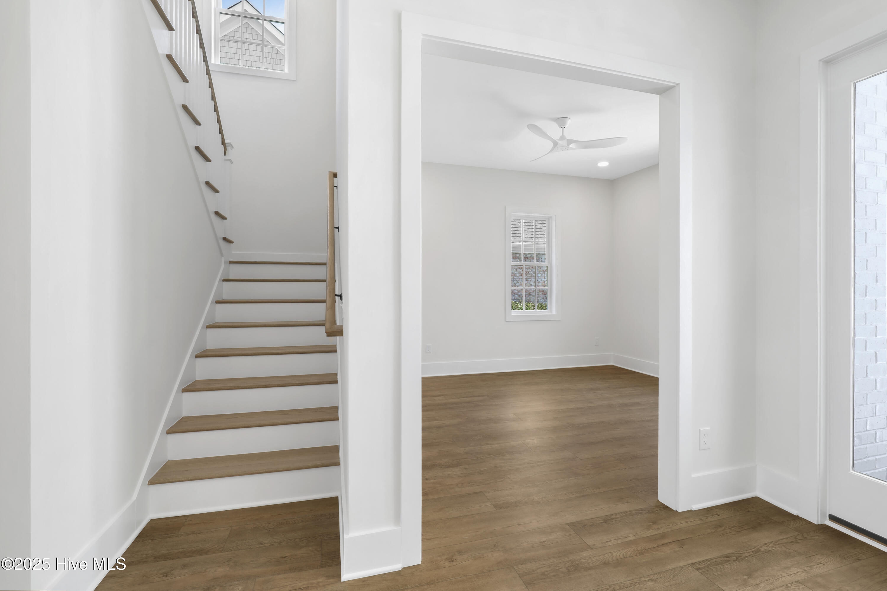 2024 Bay Colony Lane