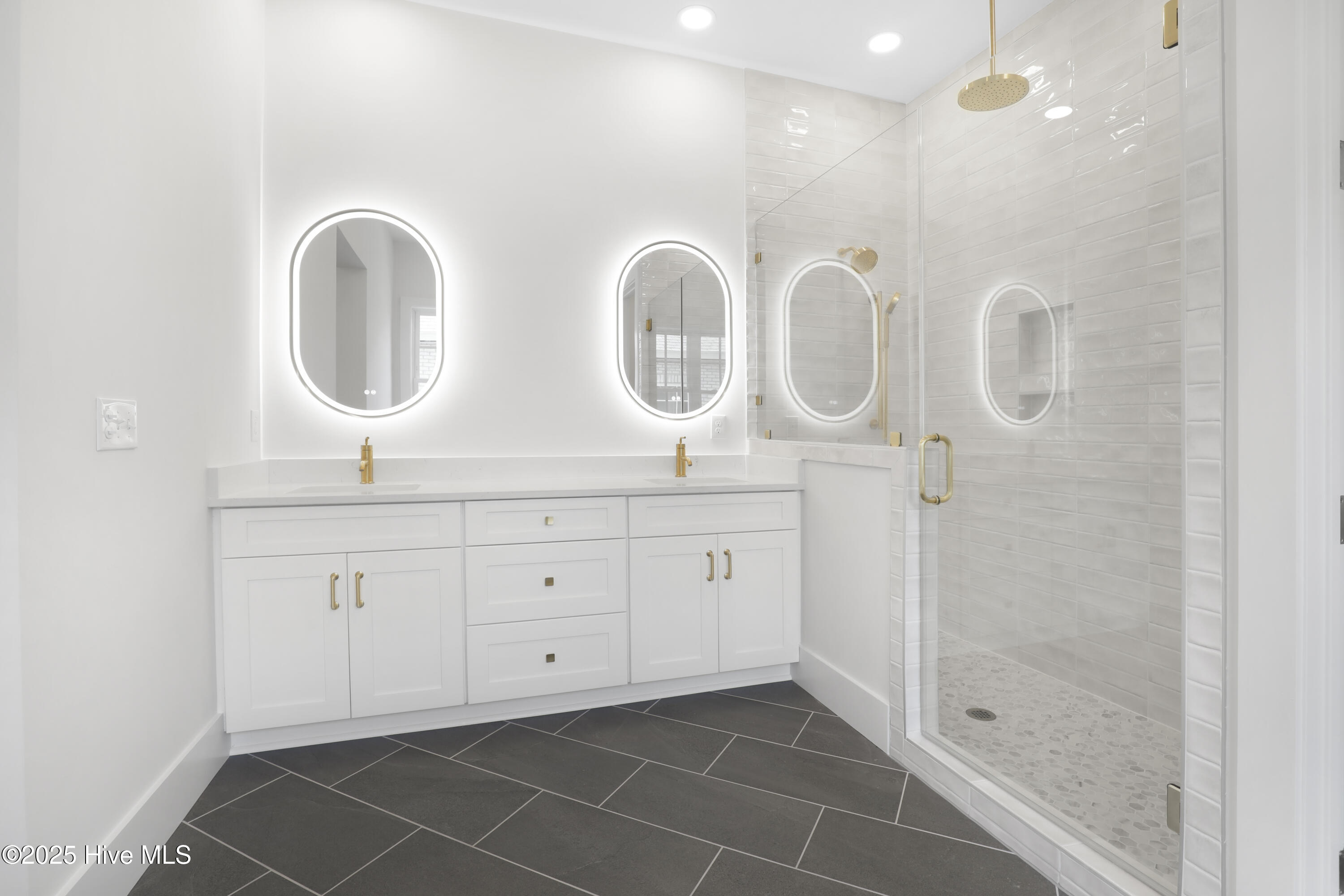 2024 Bay Colony Lane