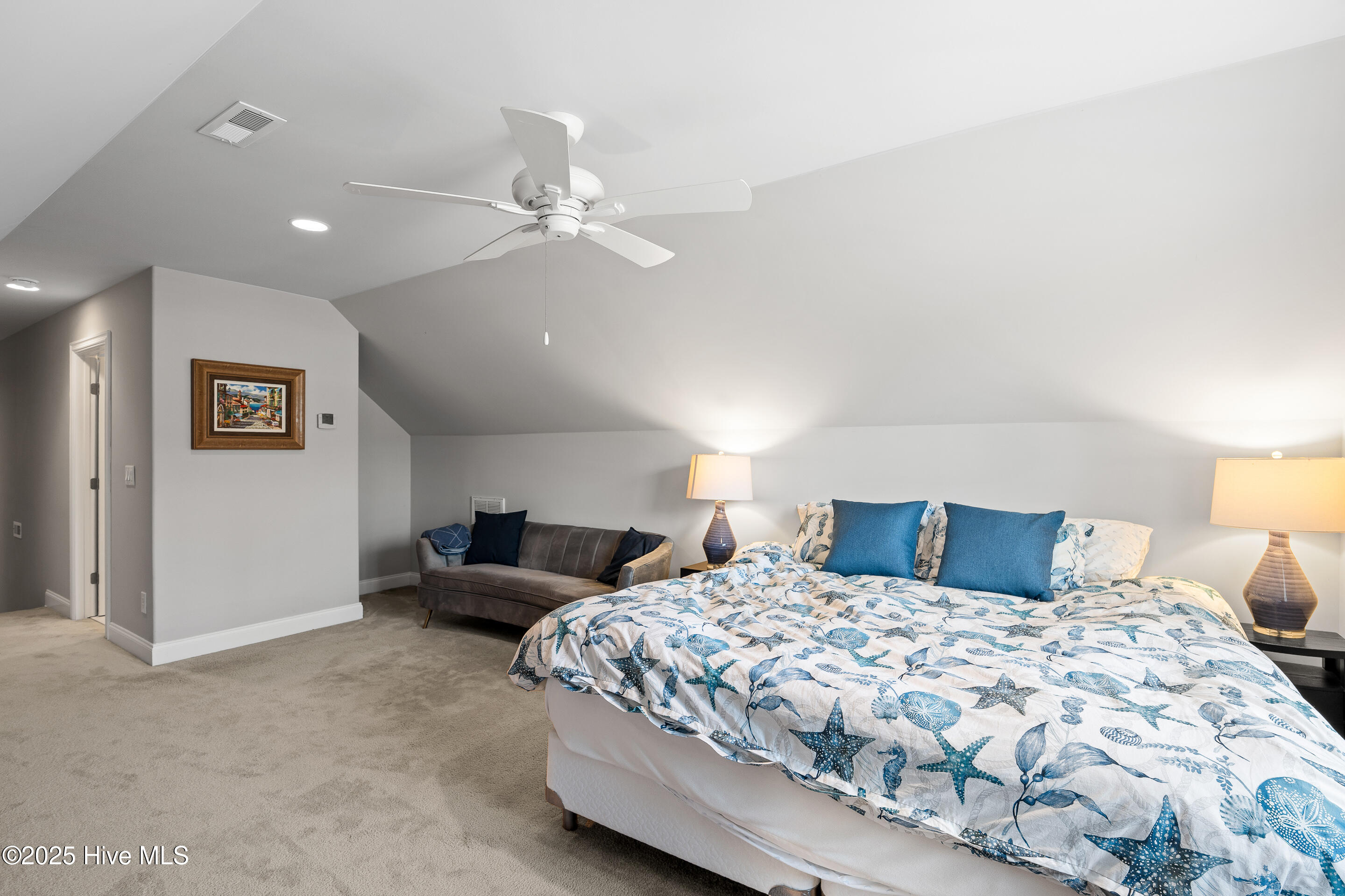 662 Jenoa Loop