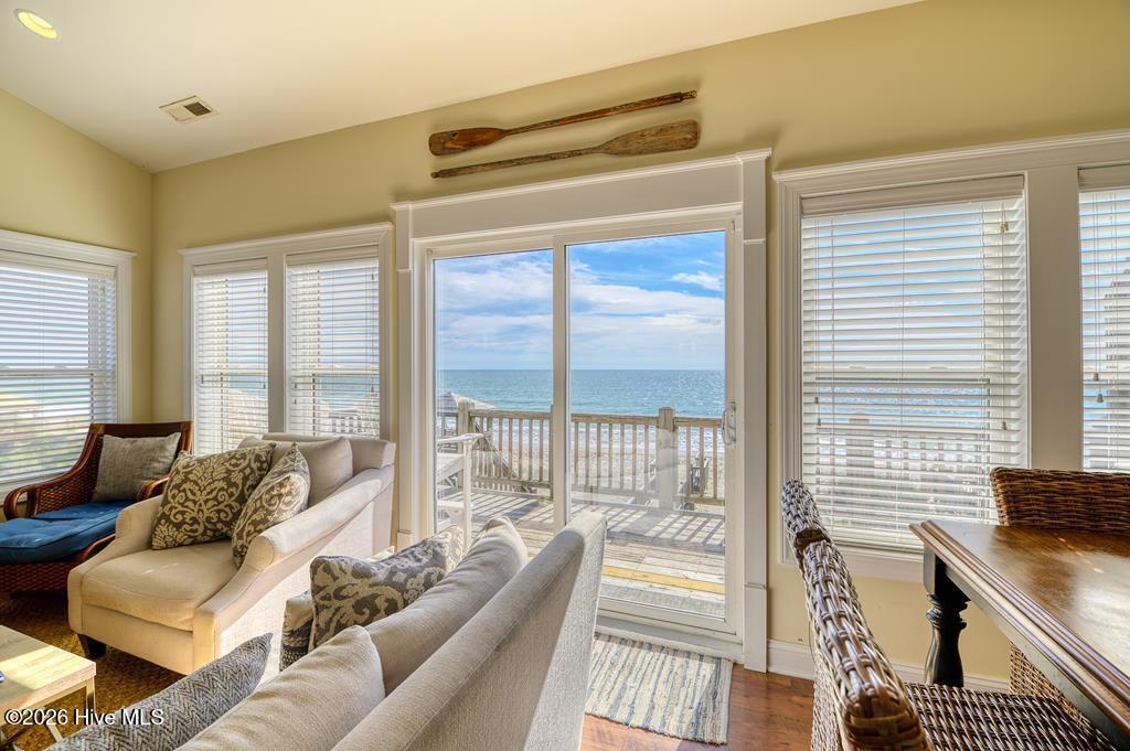 1302 New River Inlet Road