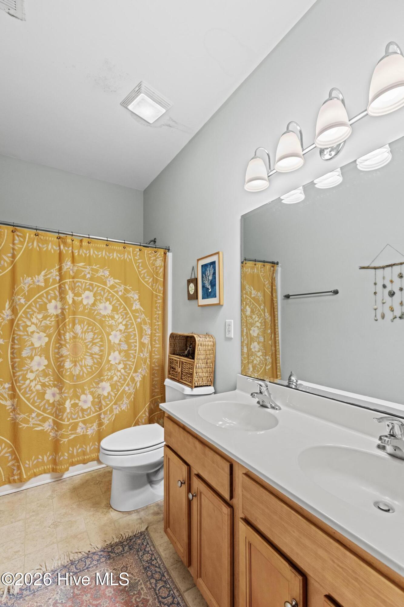 215/217 Lloyd Street