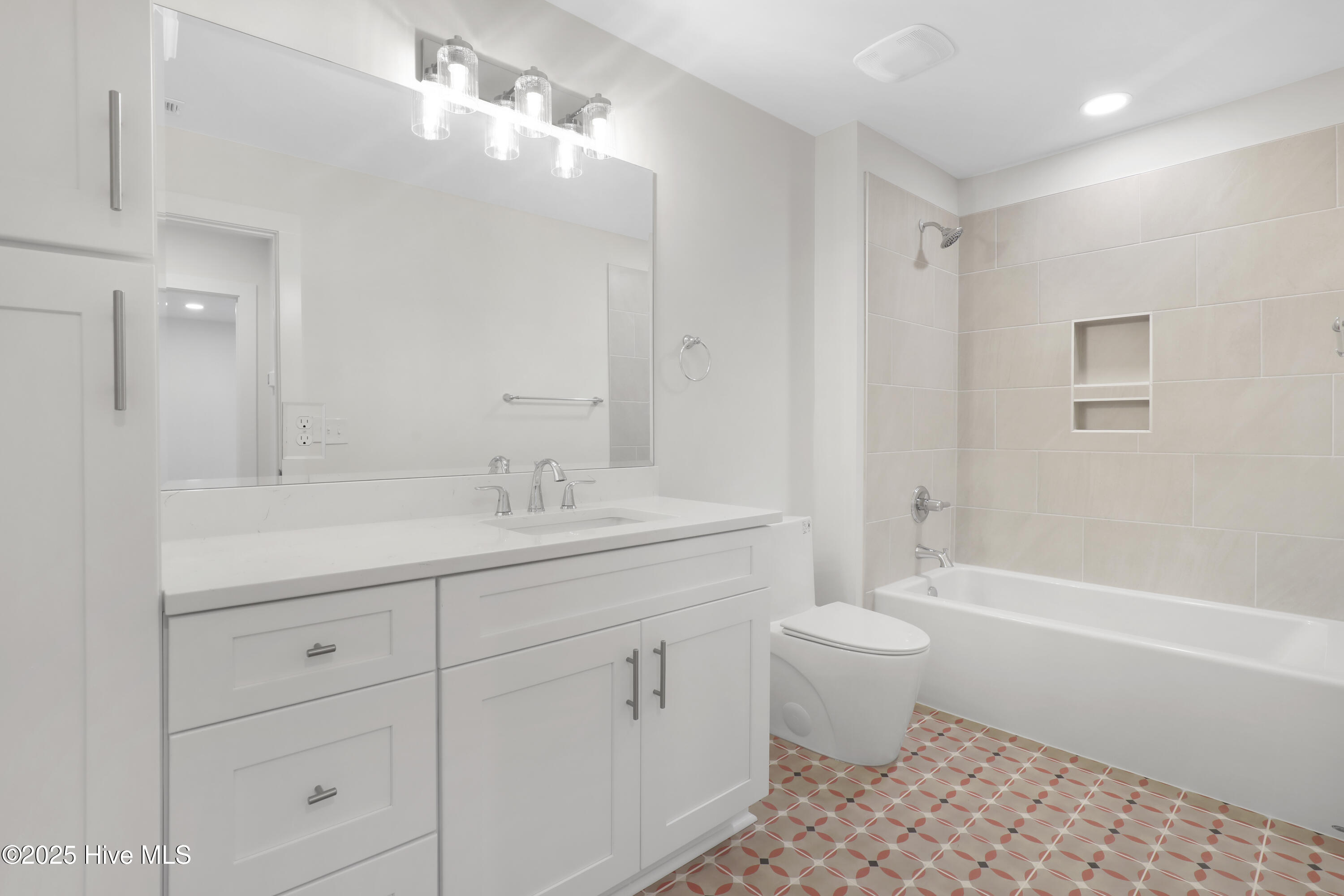 2024 Bay Colony Lane