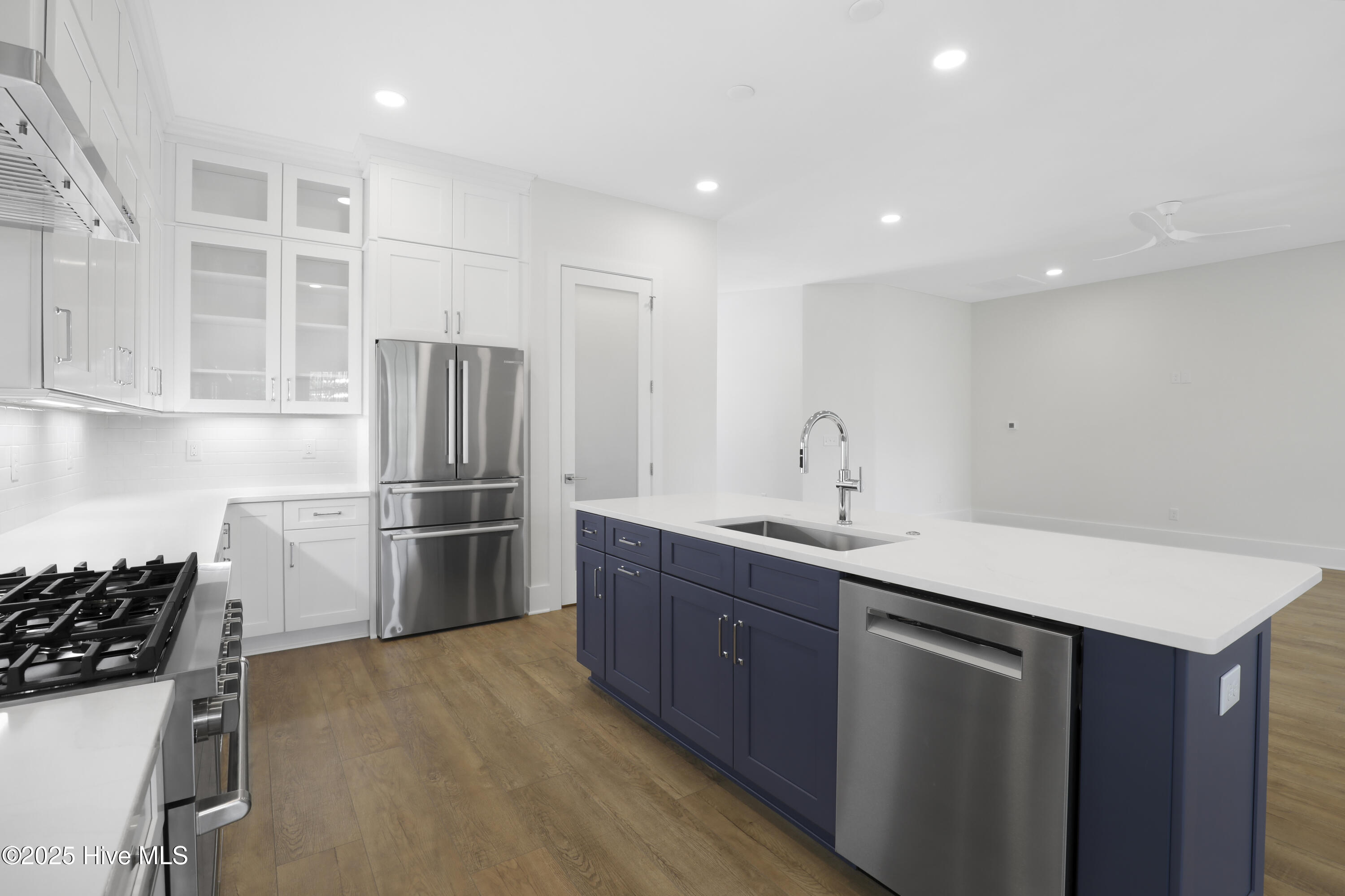 2024 Bay Colony Lane