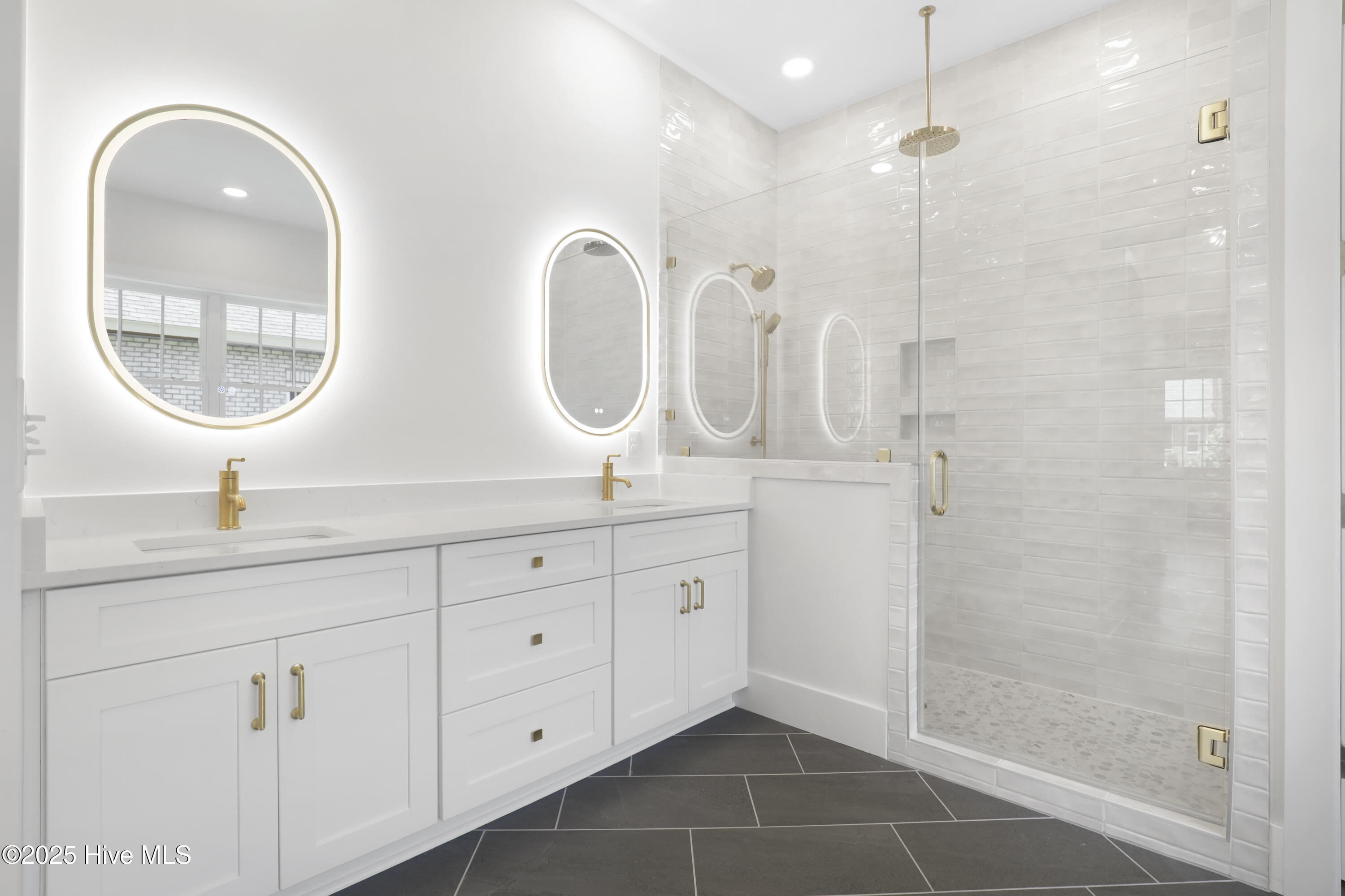 2024 Bay Colony Lane