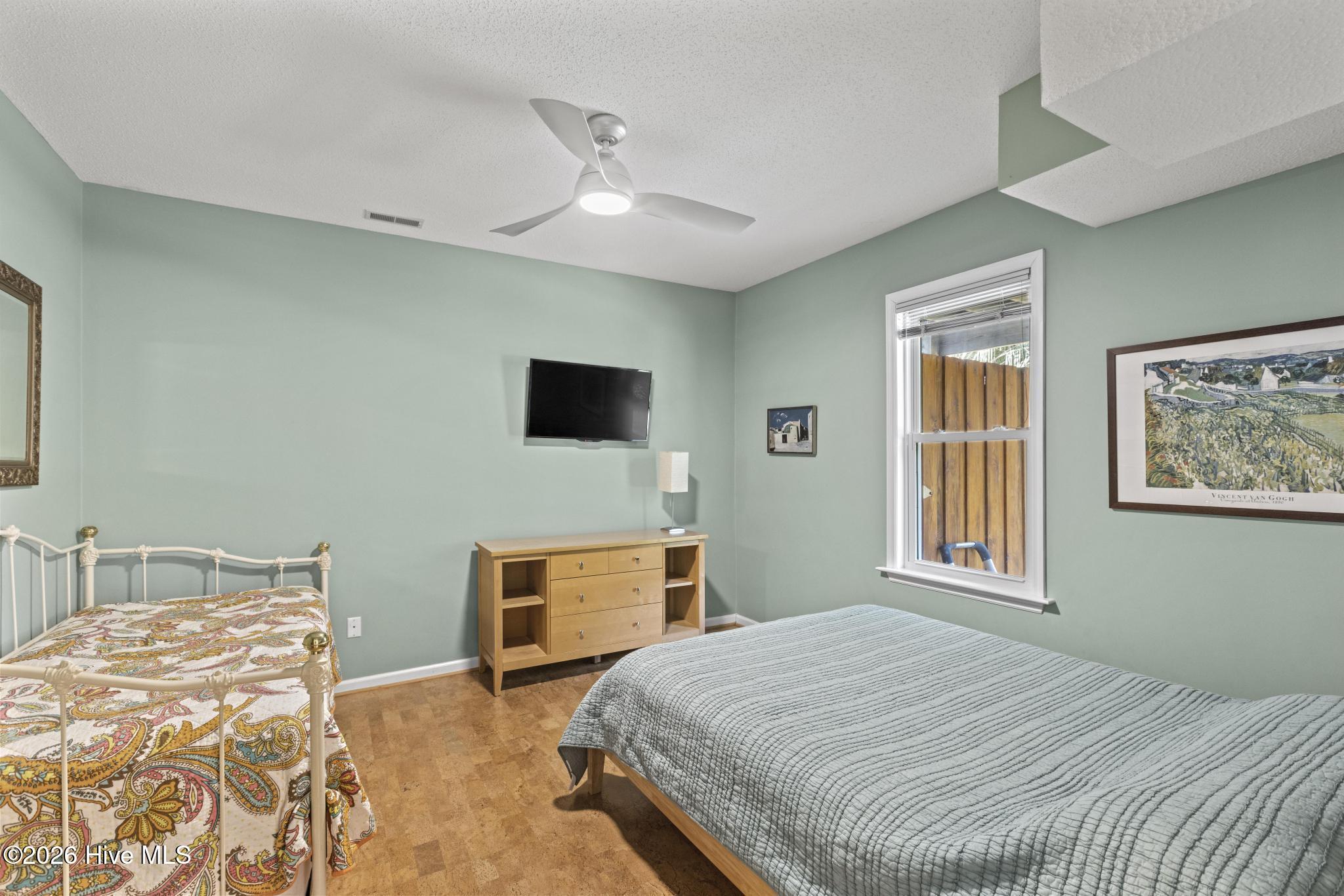 104 Sunset Court