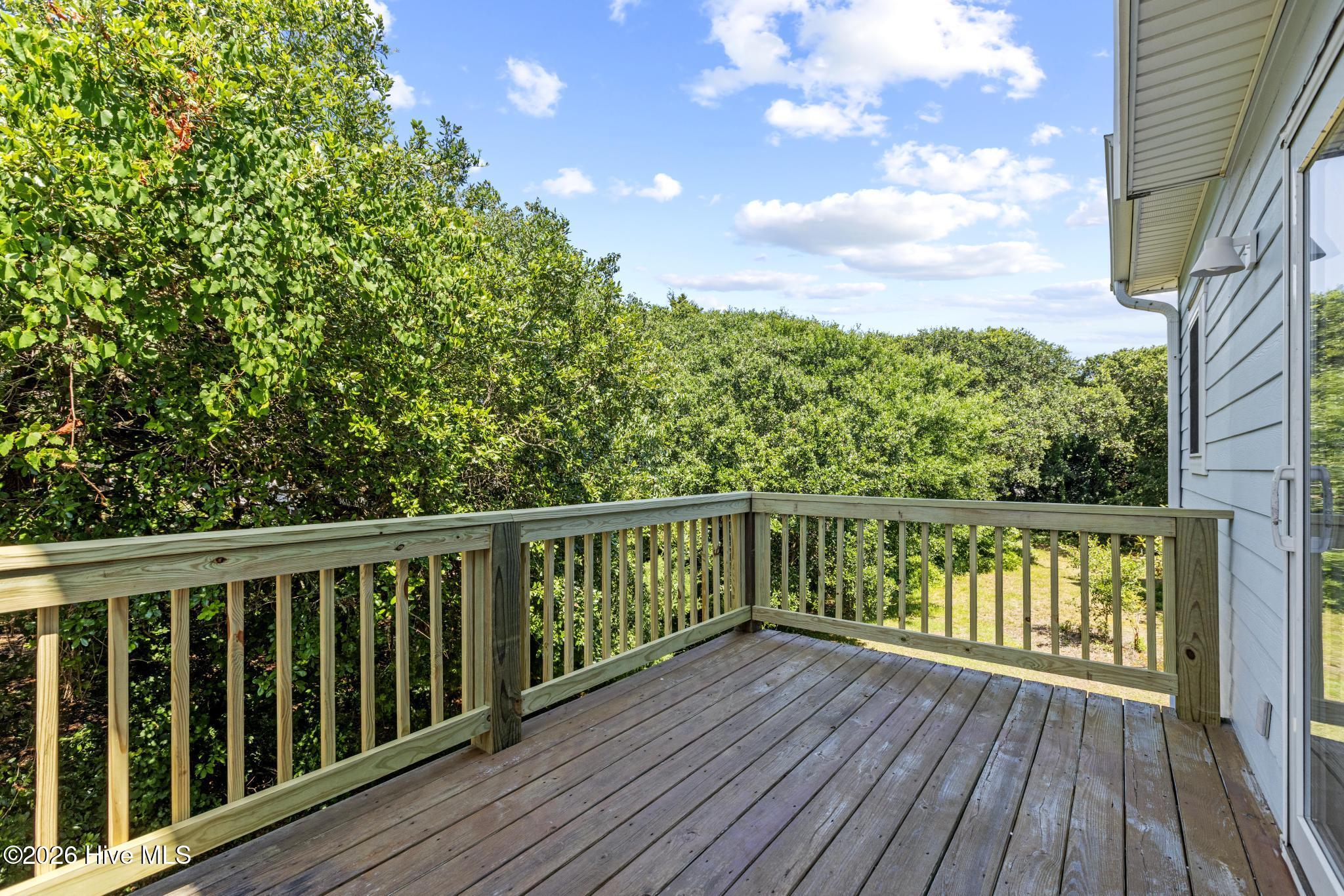 104 Sunset Court
