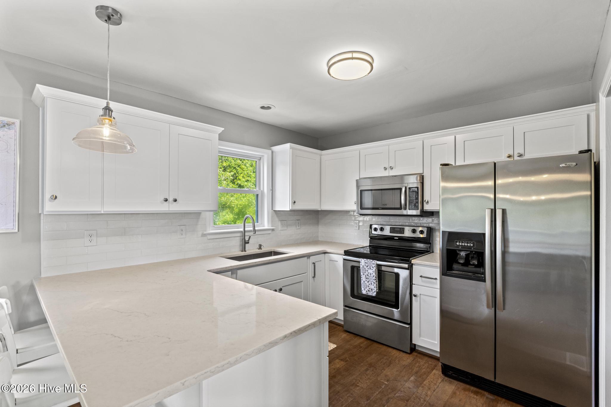104 Sunset Court