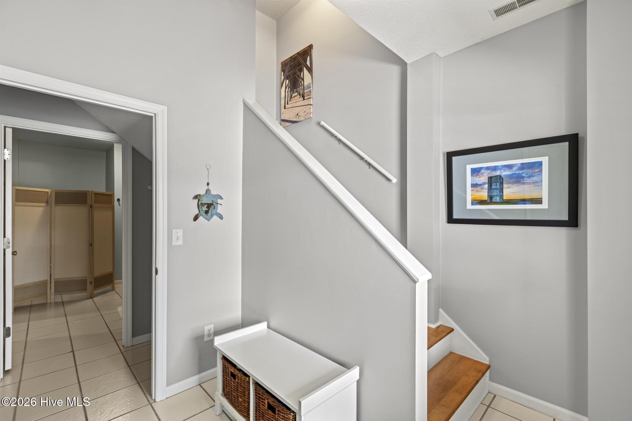 104 Sunset Court