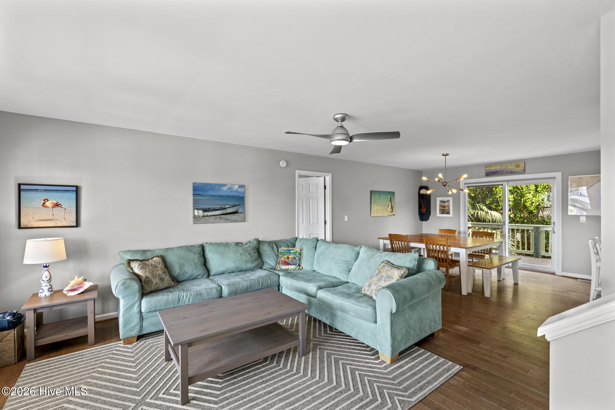 104 Sunset Court
