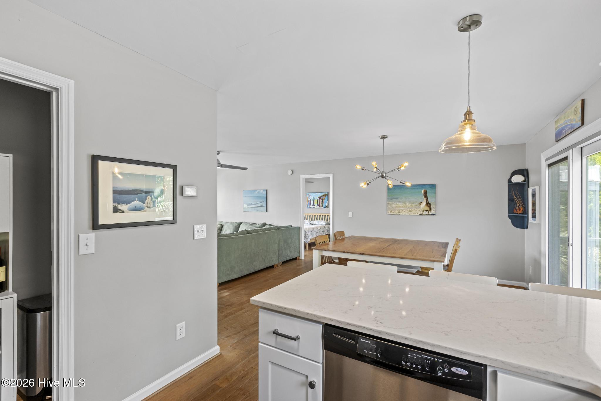 104 Sunset Court