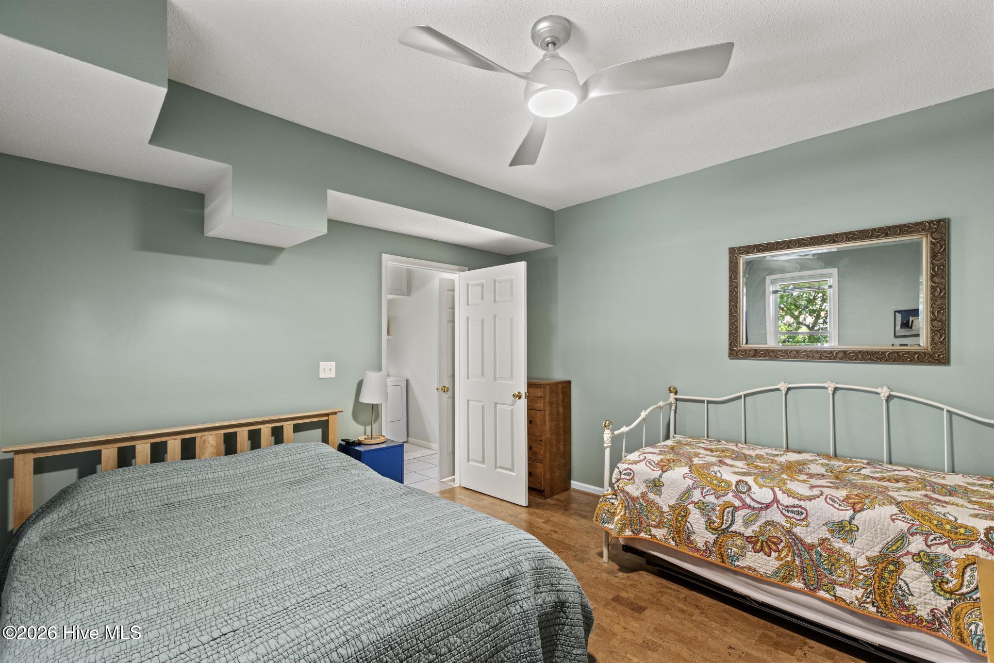 104 Sunset Court