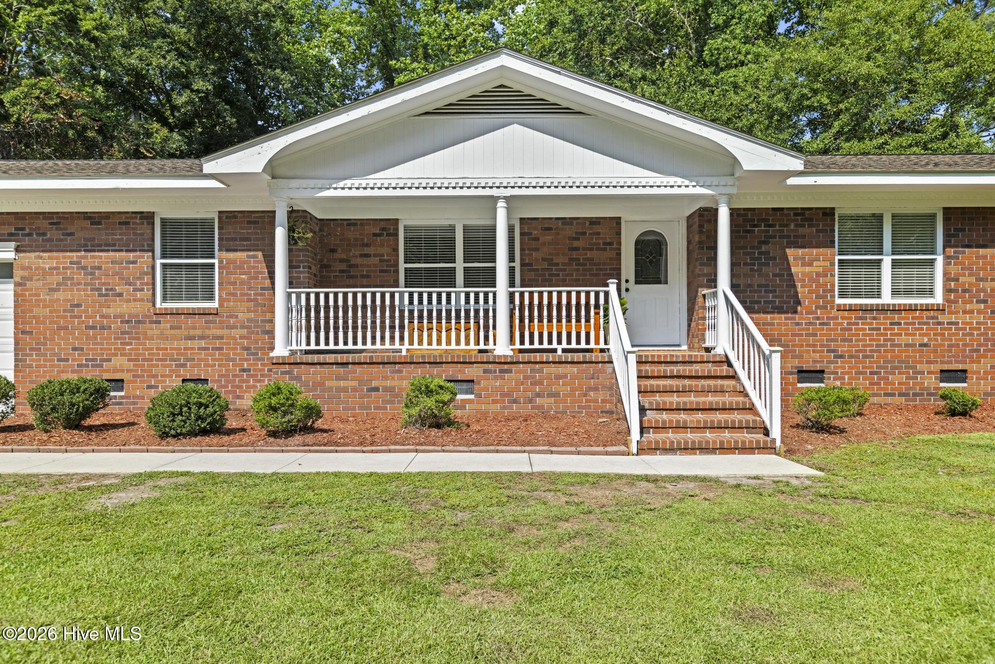 118 S Belvedere Drive