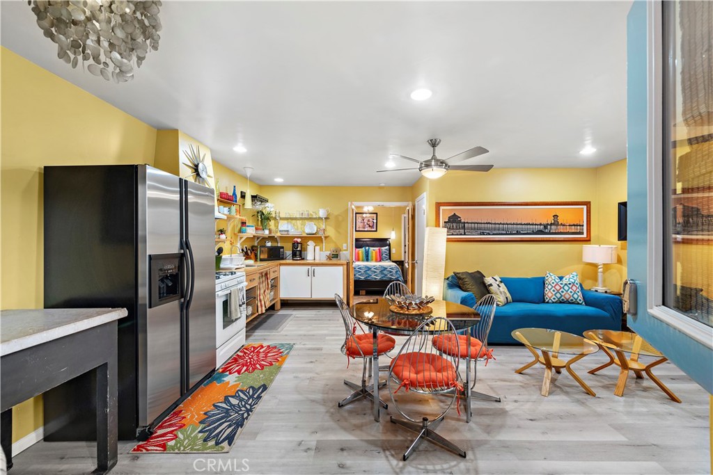 1604 N El Camino Real Unit: A