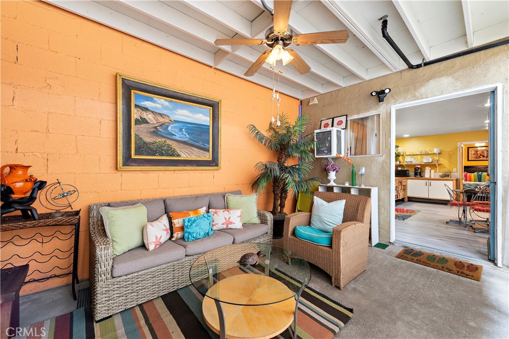 1604 N El Camino Real Unit: A