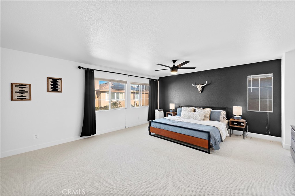 4314 Silver Spring Way