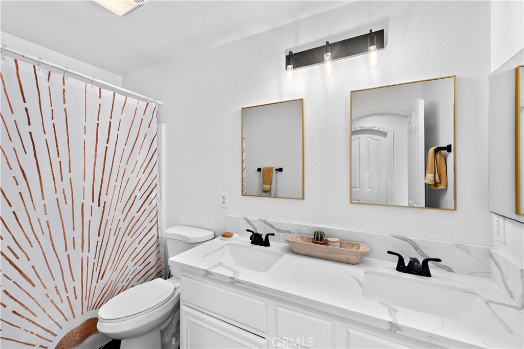 4314 Silver Spring Way