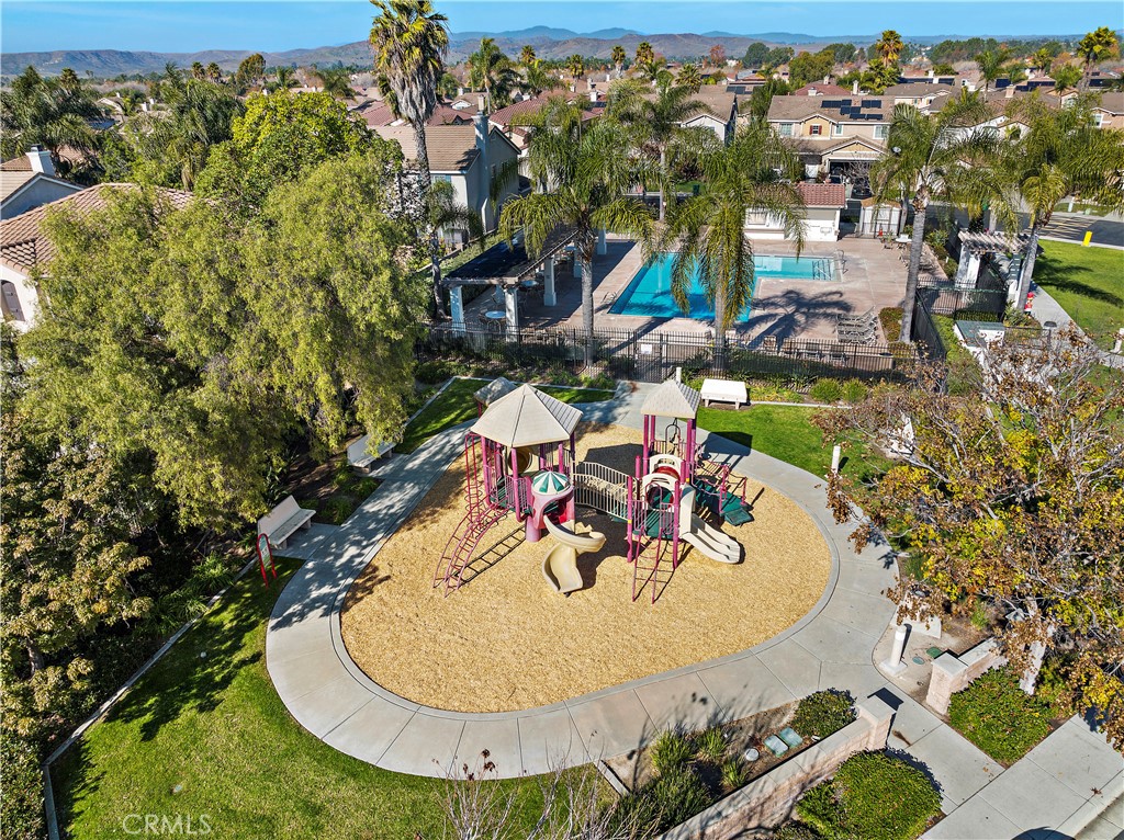 4314 Silver Spring Way