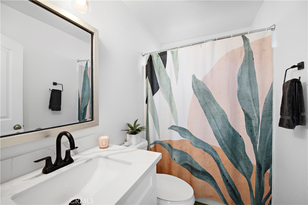 4314 Silver Spring Way