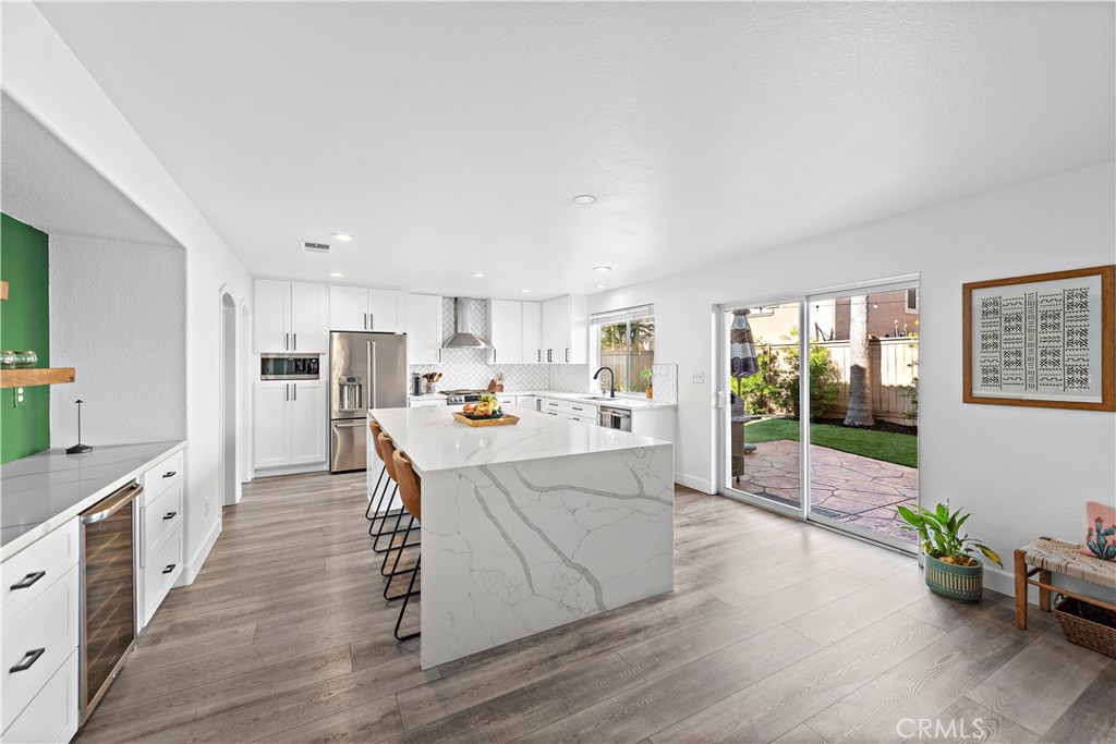 4314 Silver Spring Way