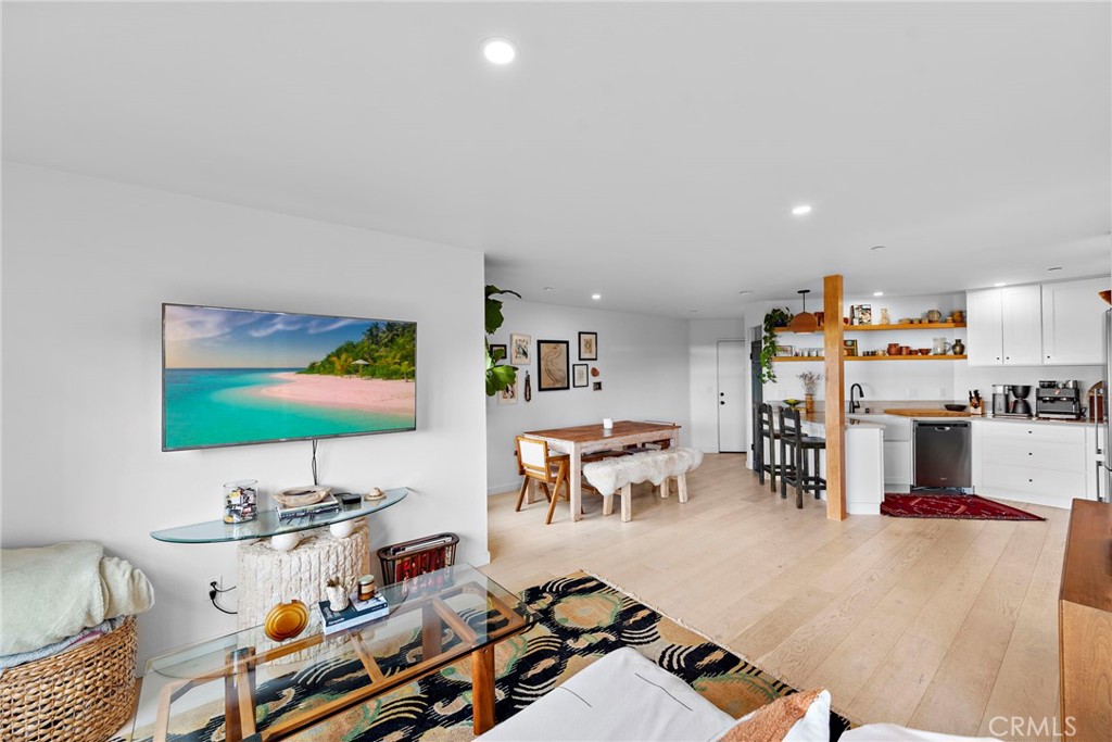 1060 Calle Del Cerro 1105