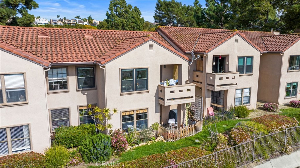 1060 Calle Del Cerro 1105