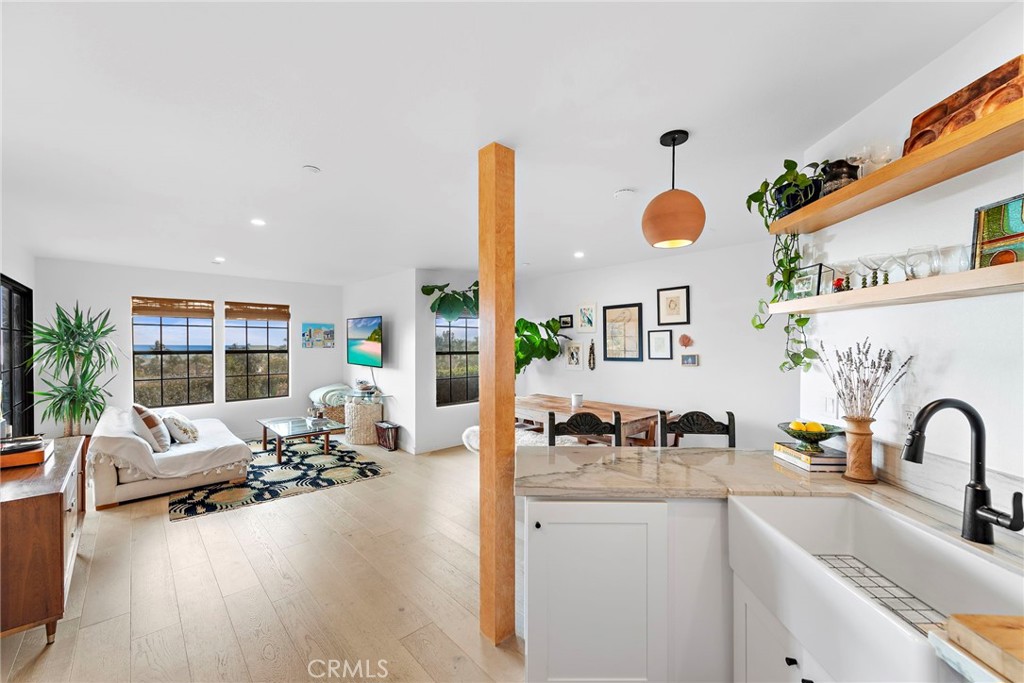 1060 Calle Del Cerro 1105