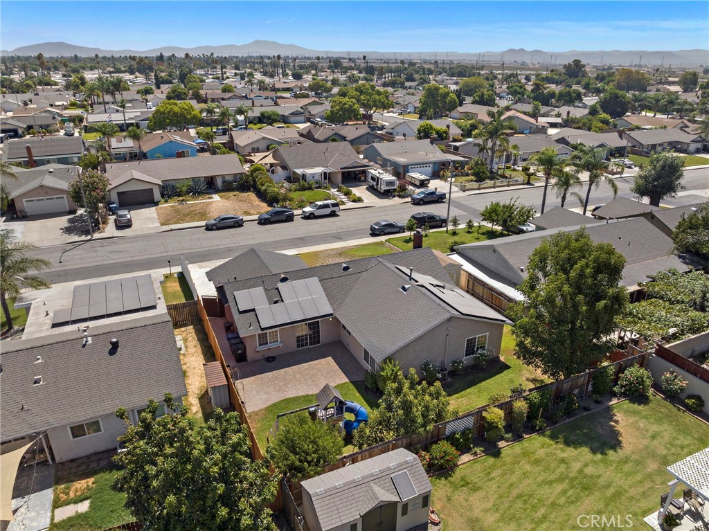 2834 S Augusta Avenue