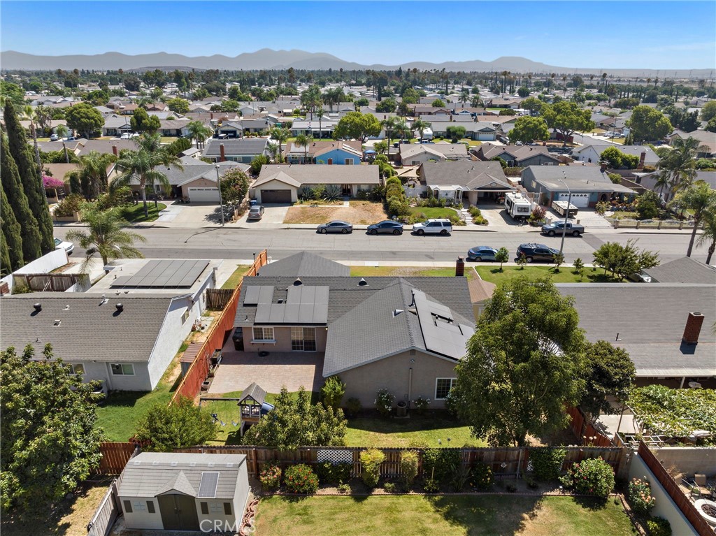 2834 S Augusta Avenue