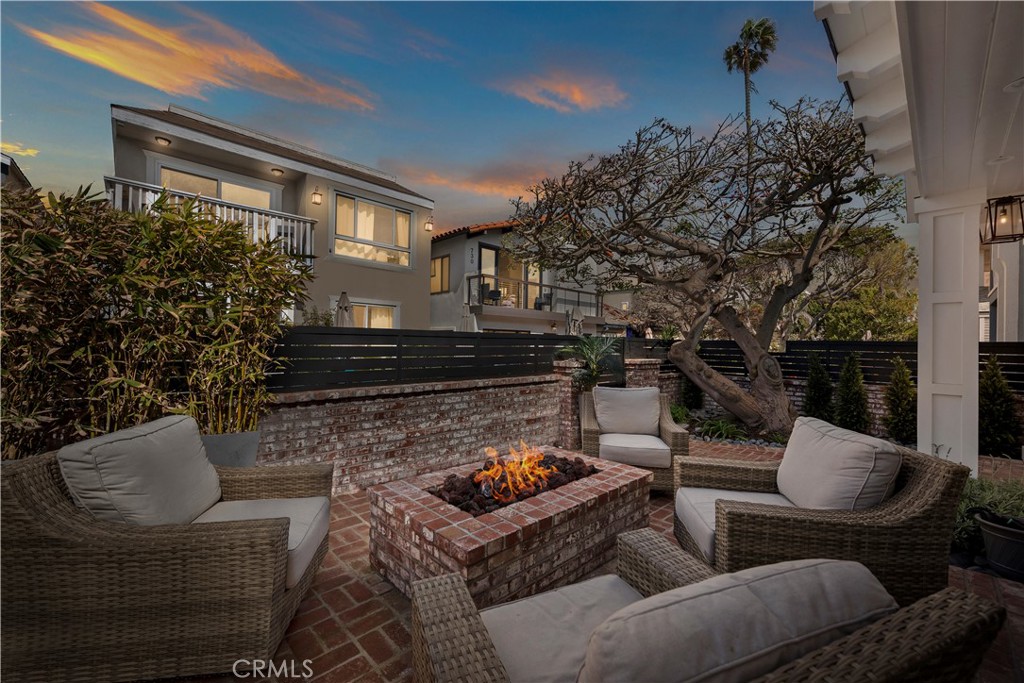 725 Dover Court