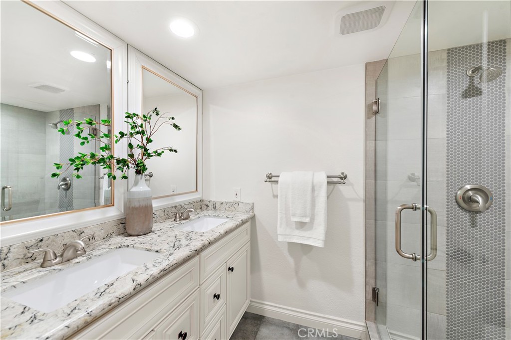 25822 Dana Bluff W 29